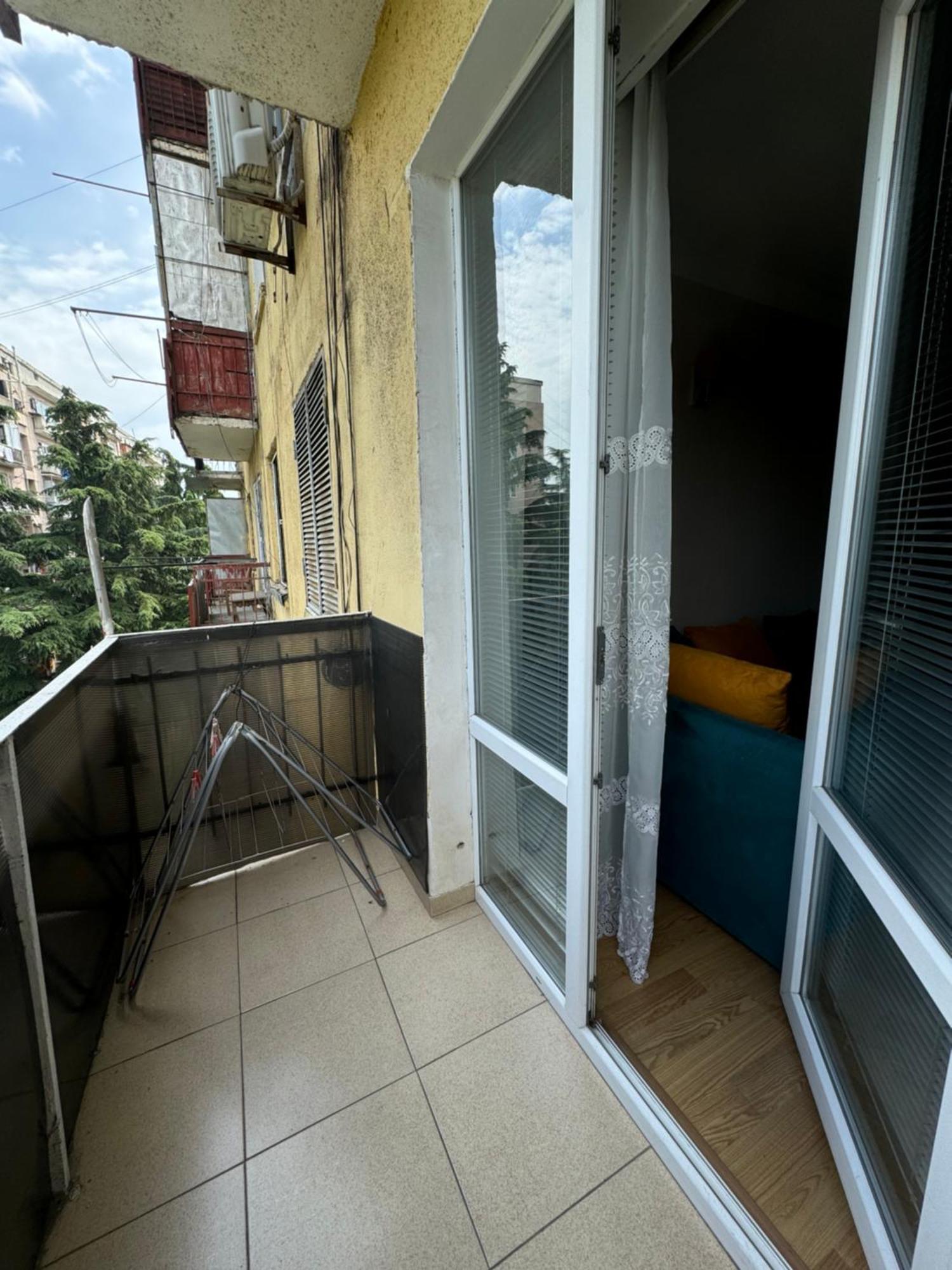 Cozy Apartment With Balcony Tbilissi Extérieur photo