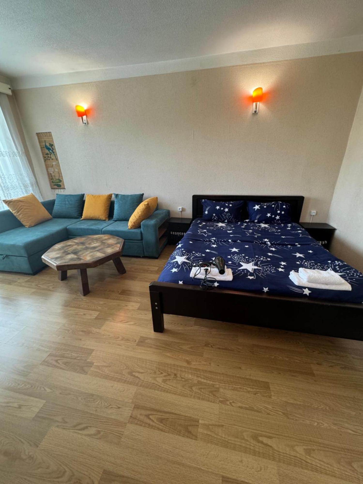 Cozy Apartment With Balcony Tbilissi Extérieur photo